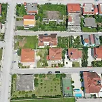 Raisa 12 Apartamento *